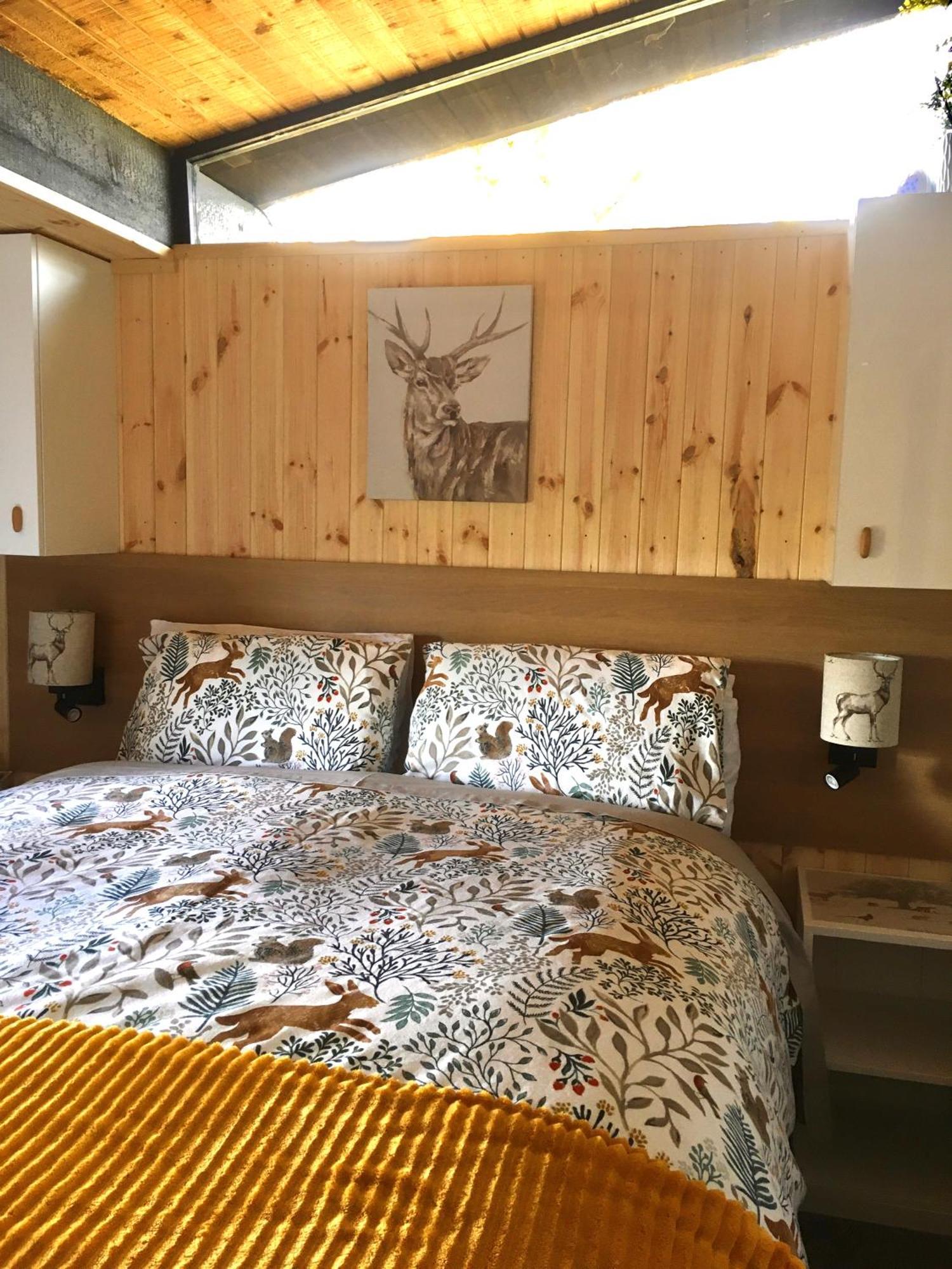 Caban Cwtch Villa Cenarth ภายนอก รูปภาพ